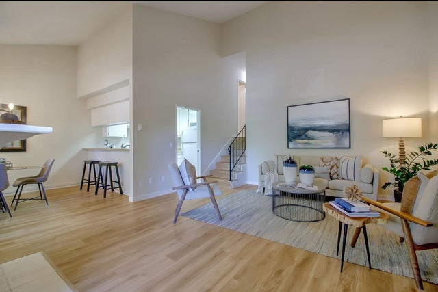 915 Apricot Ave H, CAMPBELL