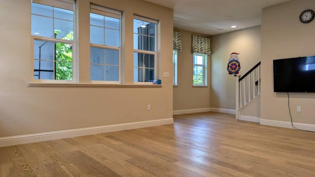 1677 Centre Pointe Dr, MILPITAS