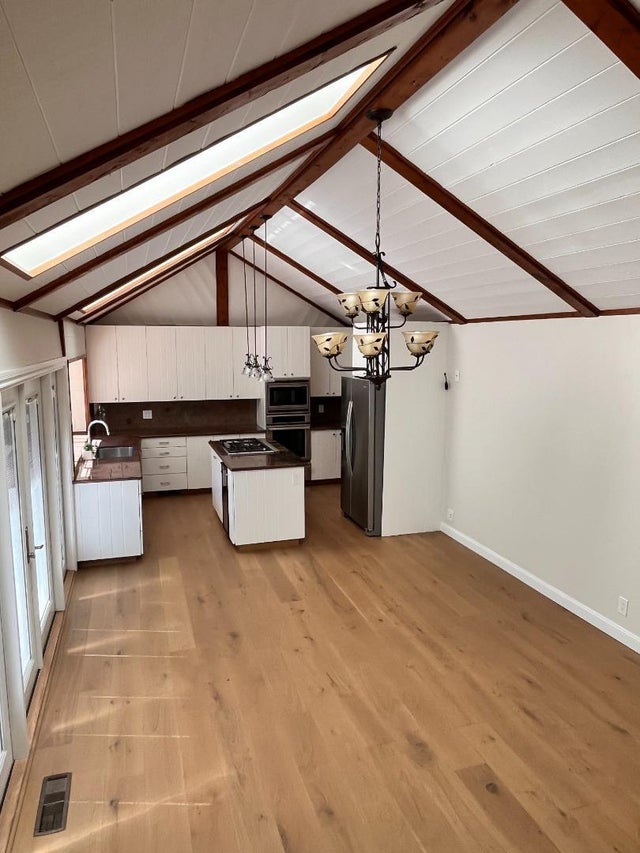 14 Dickens Ct, SAN CARLOS