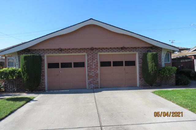 Town And Country Ln, SANTA CLARA