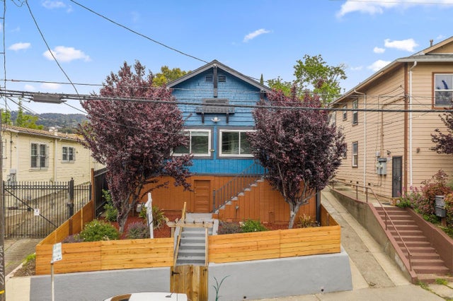 4448 Macarthur Blvd, OAKLAND