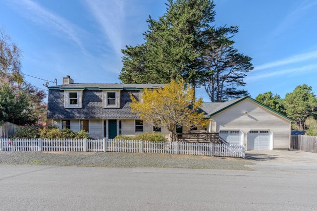 1004 Acacia St, MONTARA