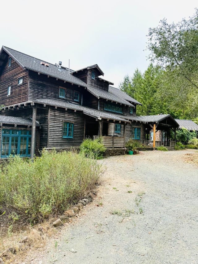 1411 Native Sons Rd, REDWOOD CITY