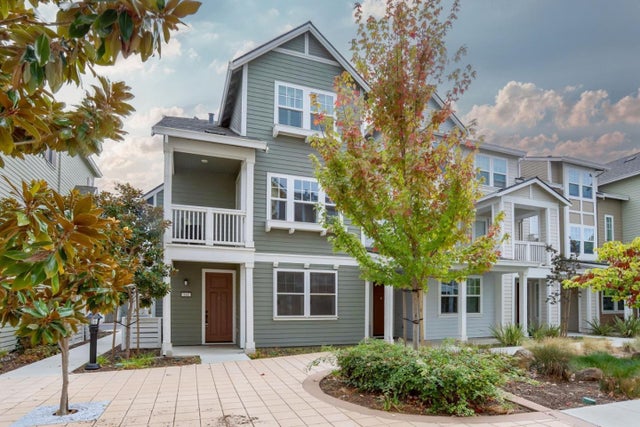 141 Orbit Way, MOUNTAIN VIEW