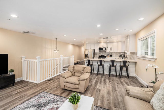 2531 Wallace St, OAKLAND