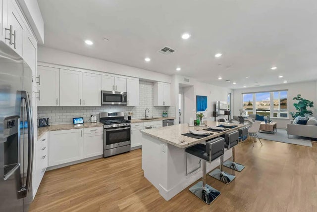 5925 Charlotte Dr 414, SAN JOSE