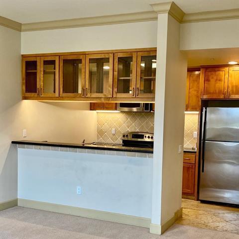 520 N Santa Cruz Ave 200, LOS GATOS