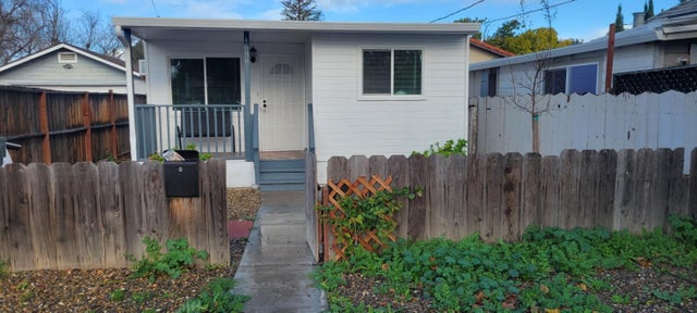 1688 Linden Street, LIVERMORE