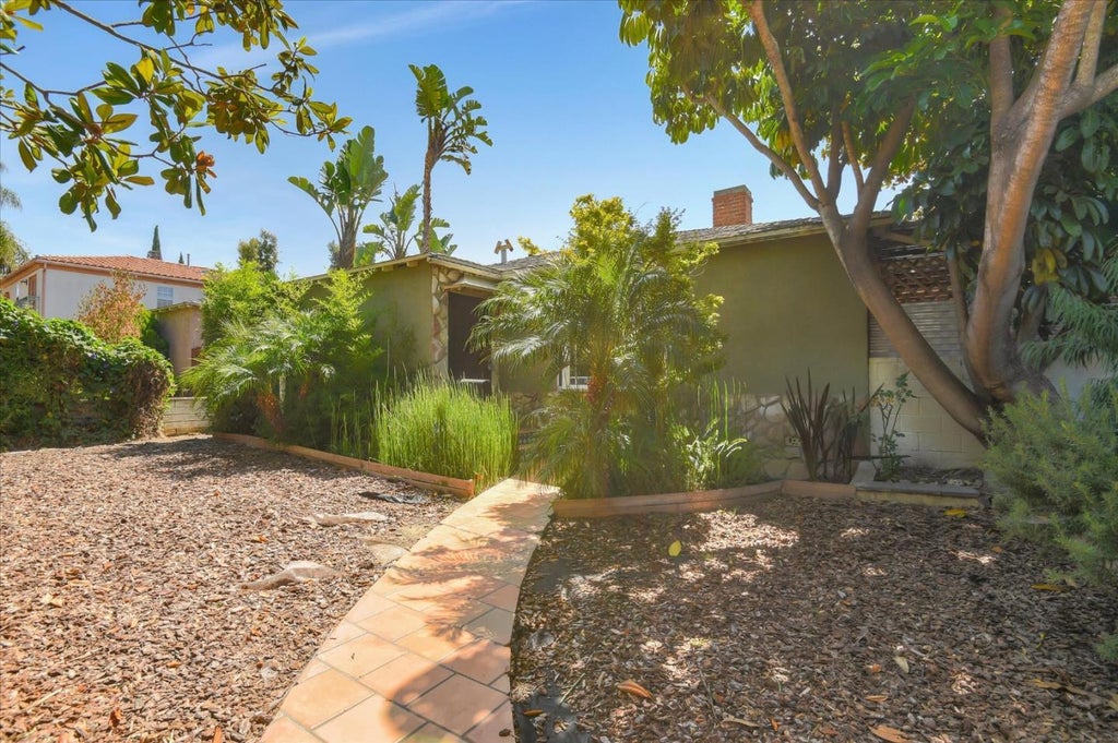 11386 Tenino Ave, LOS ANGELES