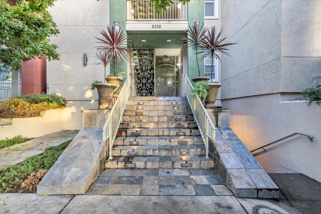 2330 University Ave 350, EAST PALO ALTO