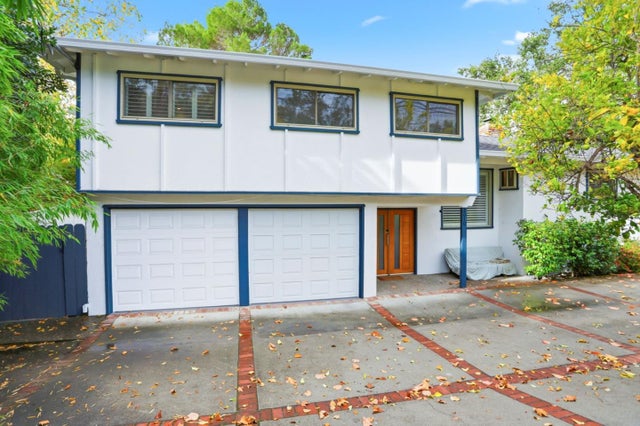 2010 Santa Cruz Ave, MENLO PARK