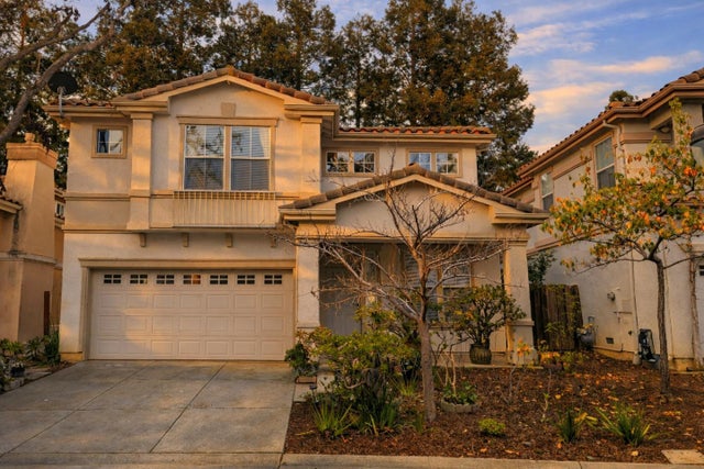 10194 Macadam Ln, CUPERTINO