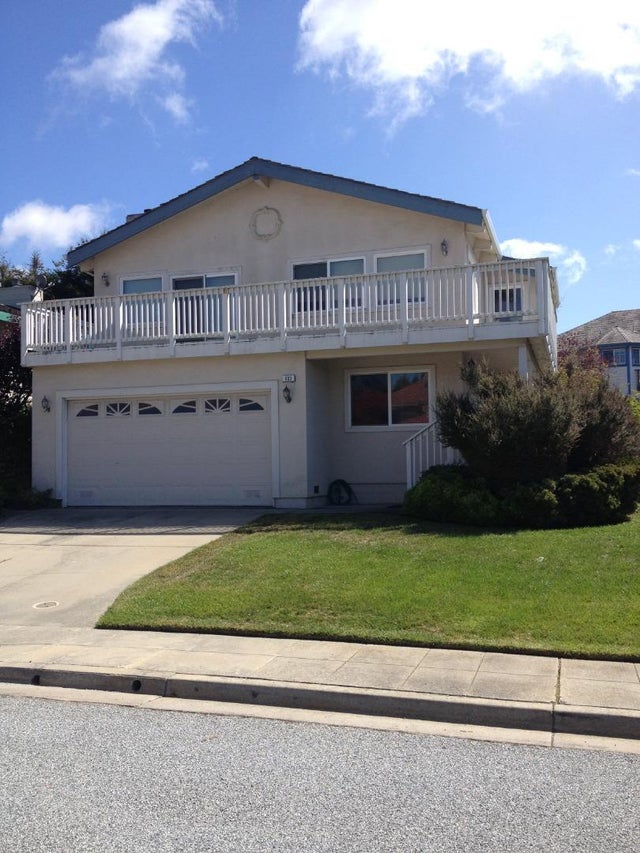 633 Silver Ave, HALF MOON BAY