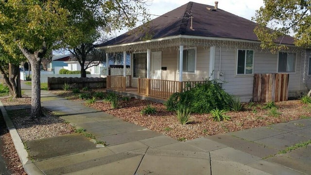 1686 Linden Street, LIVERMORE