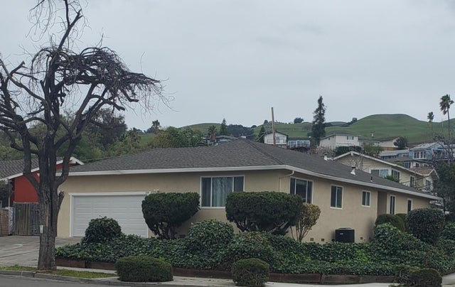 3399 Burgundy Dr, San Jose