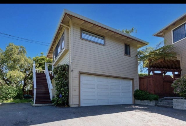 515 Corcoran Ave B, Santa Cruz