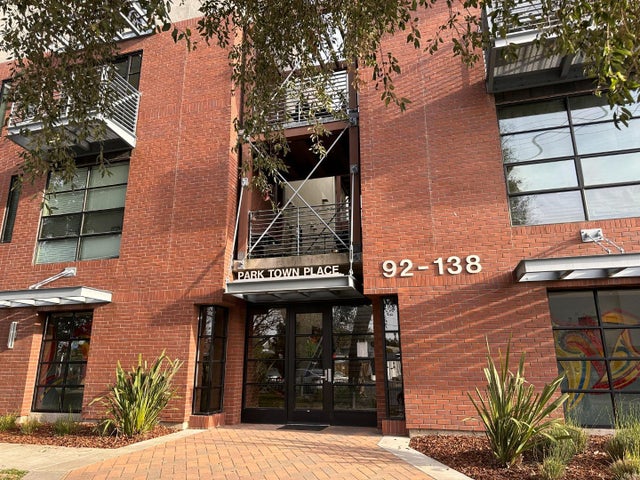 116 S 1st St, CAMPBELL