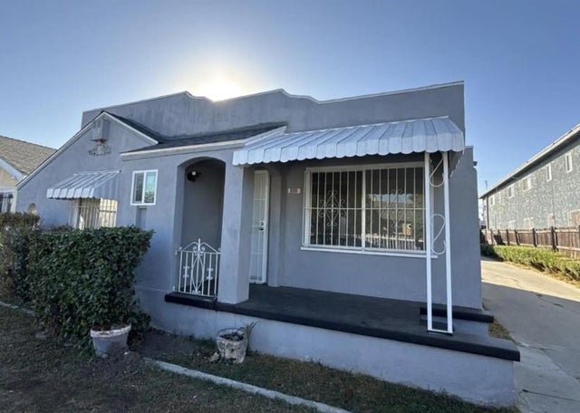 1110 W 92nd St, LOS ANGELES