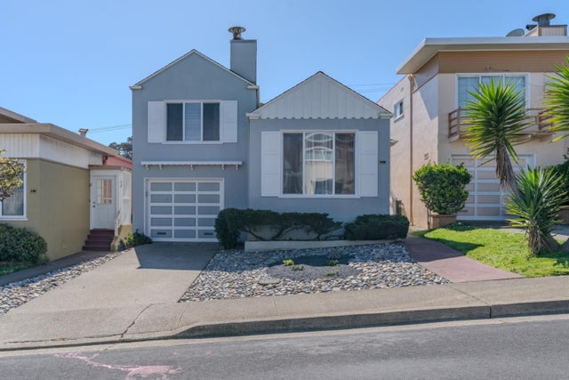 35 Fairlawn Ave, DALY CITY