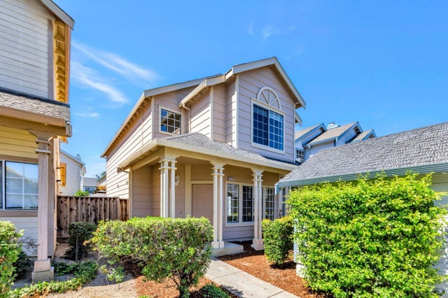 39737 Potrero Dr, Newark