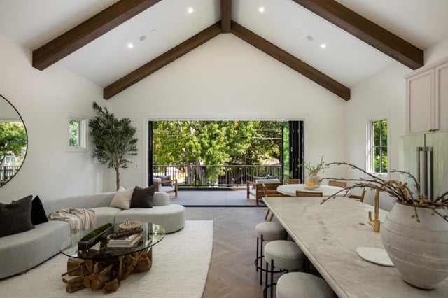 160 Waverley St, PALO ALTO