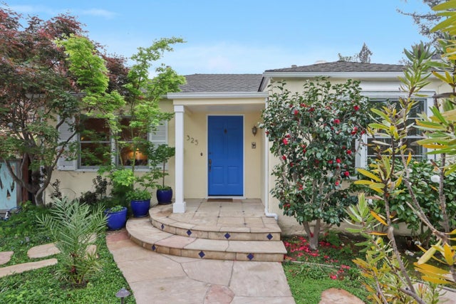 325 University Dr, MENLO PARK