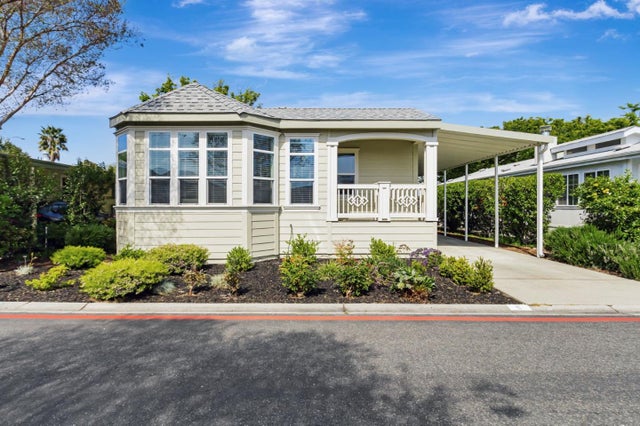 1050 Borregas 8, SUNNYVALE