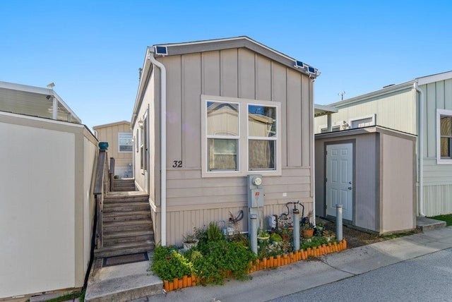 1730 Commercial 32, SANTA CRUZ