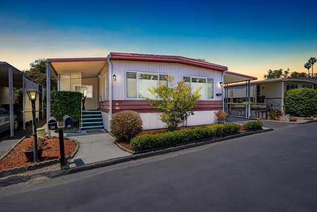 60 Pepperwood Way 60, SOQUEL