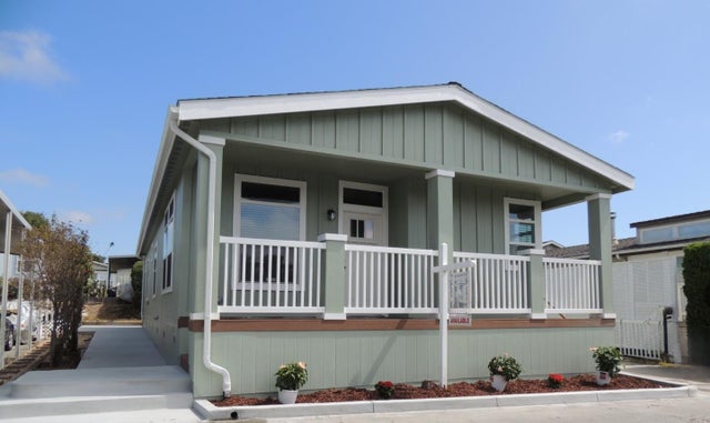 144 Holm Rd 93, WATSONVILLE