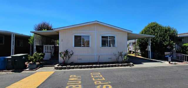 500 W 10th St 29, GILROY