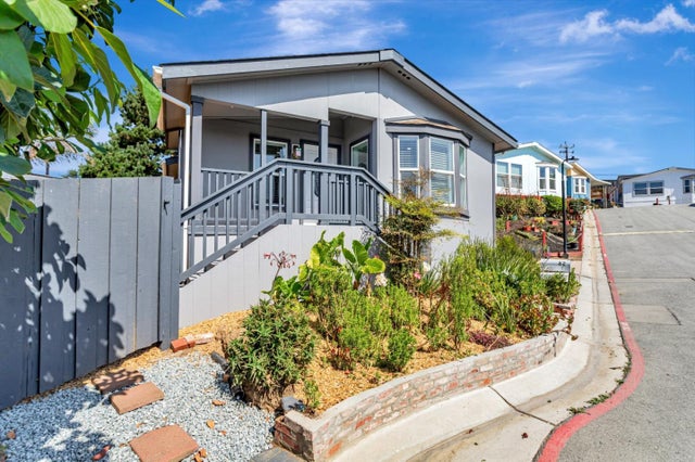 1900 Highway 1 82, MOSS LANDING