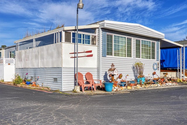 2155 Wharf Rd 12, CAPITOLA