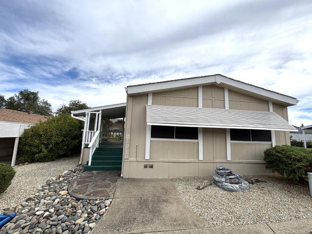 301 Sapwood Dr 280, REDDING
