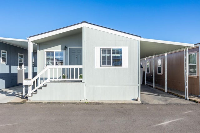 3710 Gross Rd 17, SANTA CRUZ