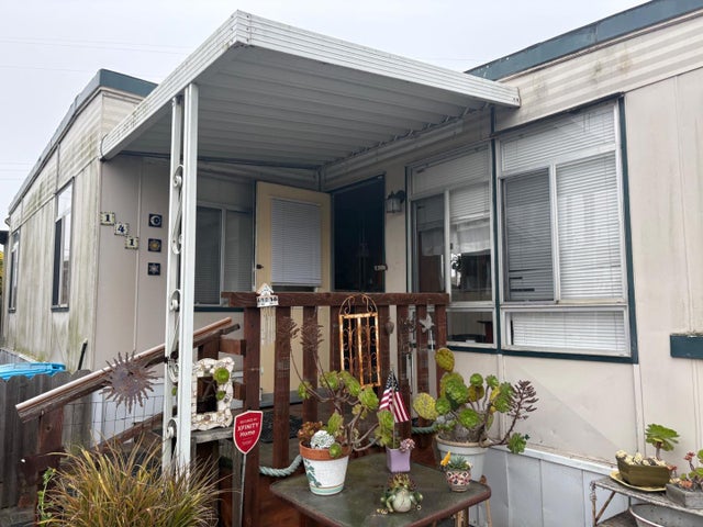 141 Barranca Ln 141, MOSS BEACH
