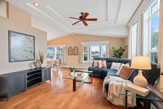 444 Whispering Pines Dr 79, SCOTTS VALLEY