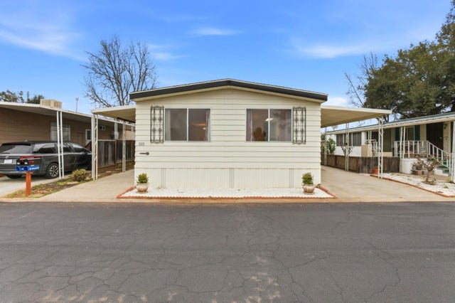 500 W 10th St, Spc#177 177, GILROY