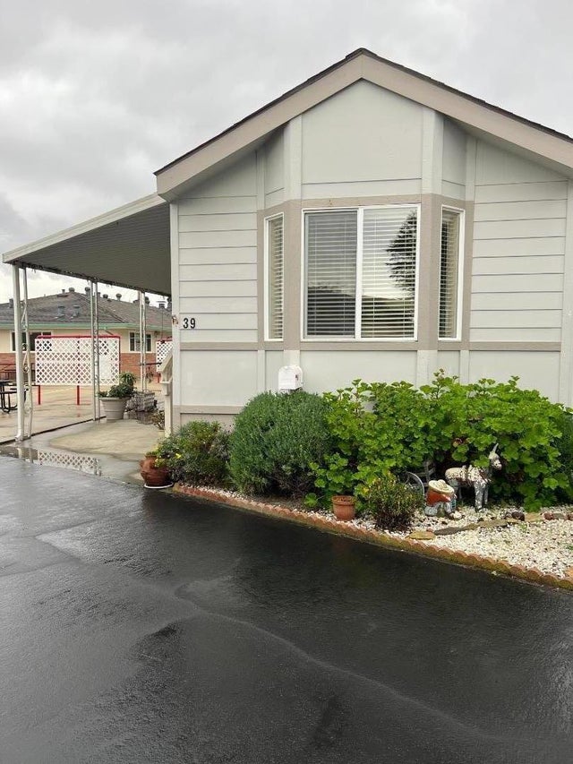 356 Reservation Rd 39, MARINA