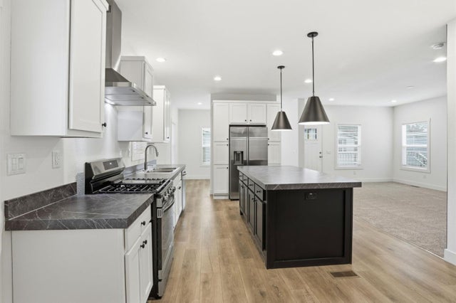 498 Summerland Dr 498, SAN JOSE