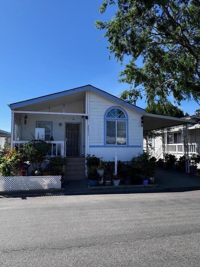 28845 La Corona 431, HAYWARD
