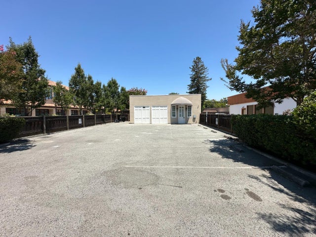 1450 El Camino Real, MENLO PARK