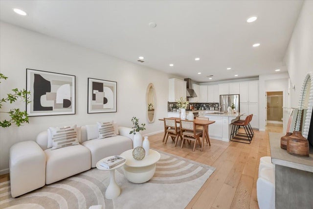 392 Charles Morris Ter, SUNNYVALE