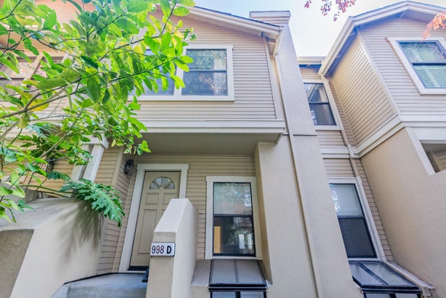 998 La Mesa Ter D, SUNNYVALE
