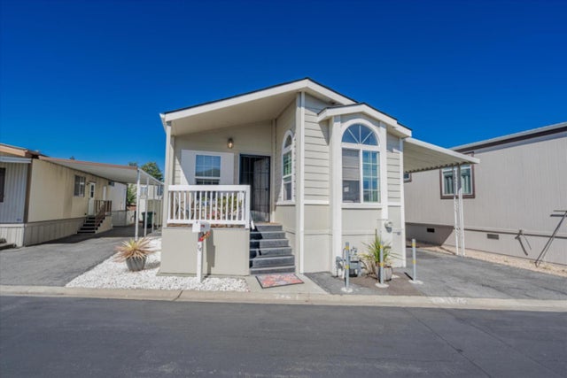 325 Sylvan Ave 74, MOUNTAIN VIEW