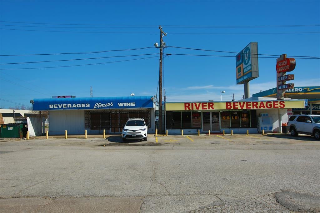 Dallas Retail Space Building For Sale Or Lease Dallas Retail Space Building For Sale Or Lease