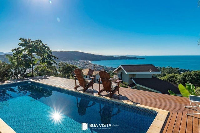 105 Miraceu, Bombinhas