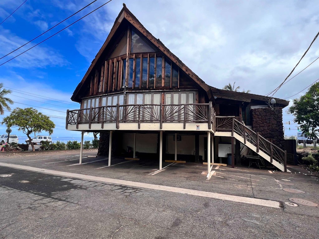 1450 Front Street St in MLS® 397137 For Sale 4,350,000 in Lahaina