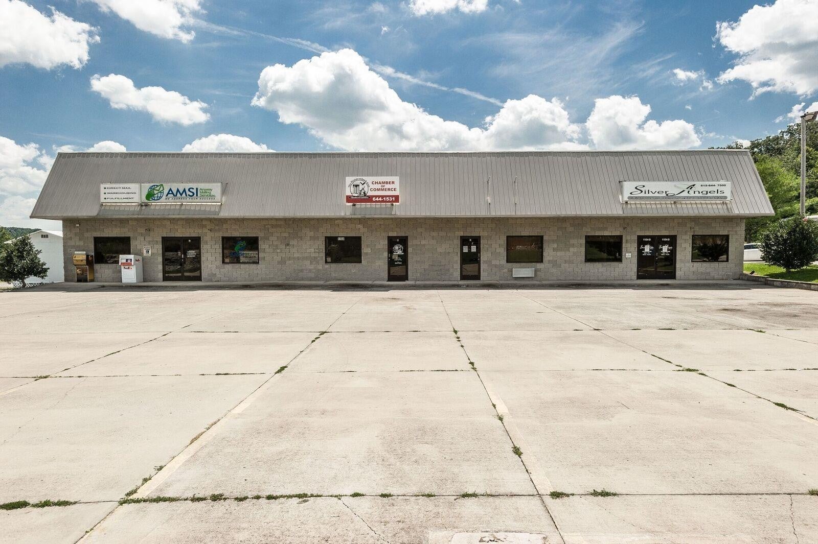 Westmoreland Commercial Real Estate For Sale Westmoreland TN