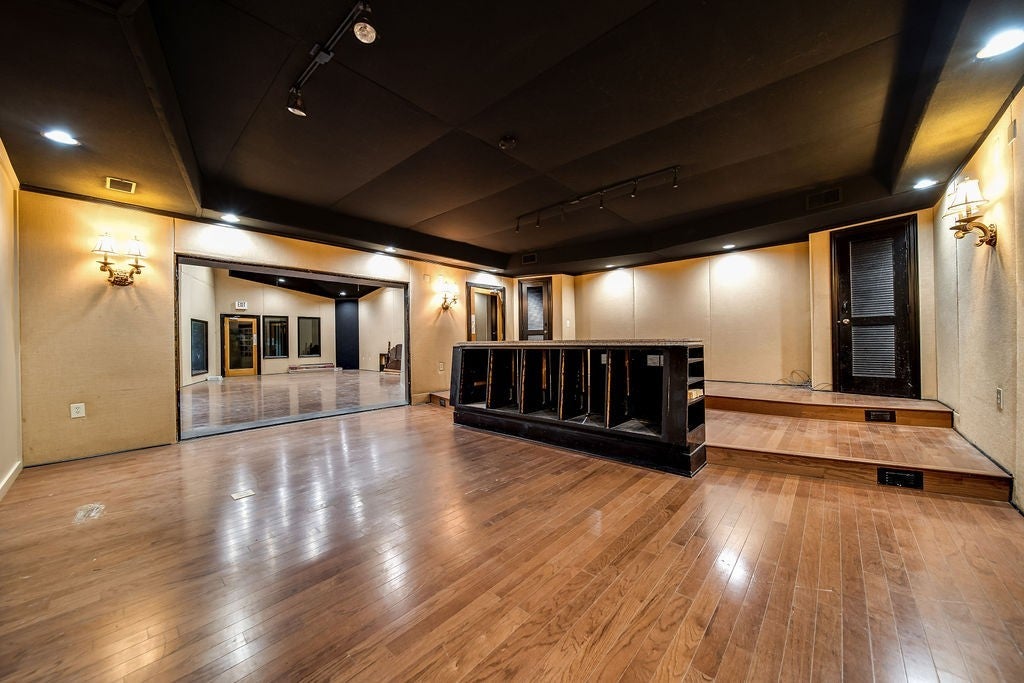 Gallatin Commercial Real Estate For Sale Gallatin TN